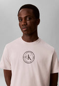 T-Shirt Branca Calvin Klein Jeans 30s Crest